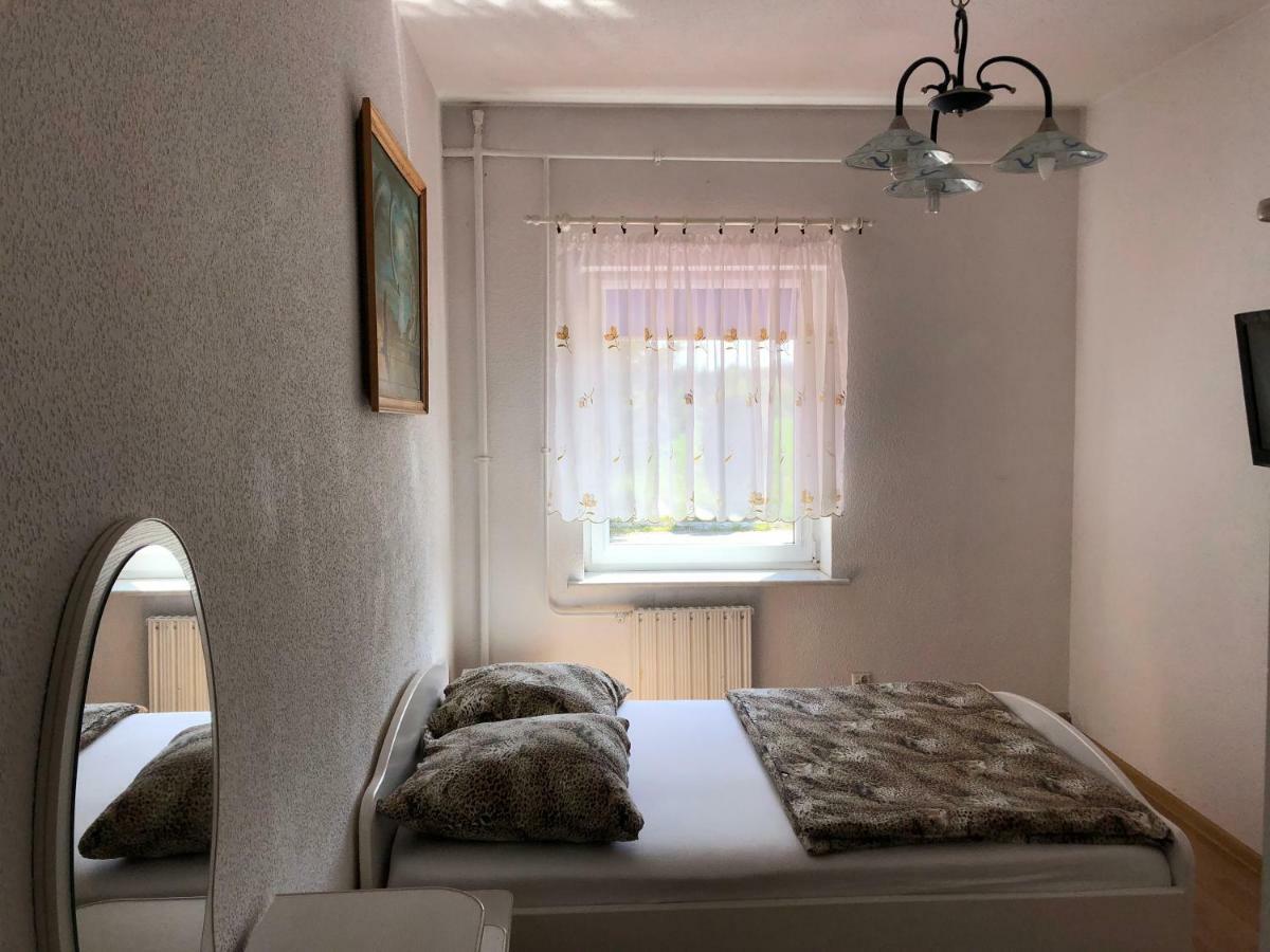 Setpol 1 Bed & Breakfast Wyszomierz  Exterior photo